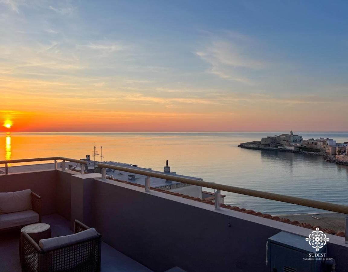 Appartement Infinito - Attico Sul Mare à Vieste Extérieur photo