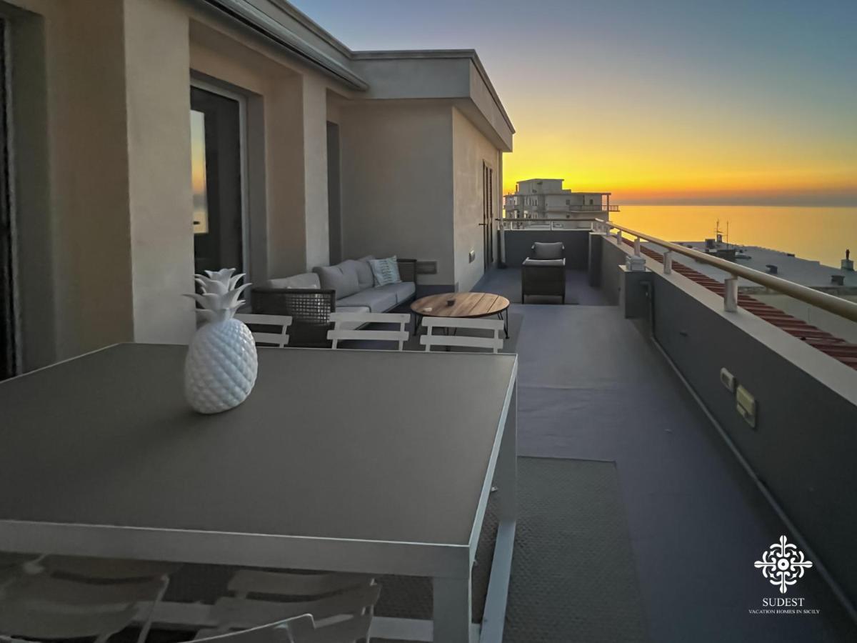 Appartement Infinito - Attico Sul Mare à Vieste Extérieur photo